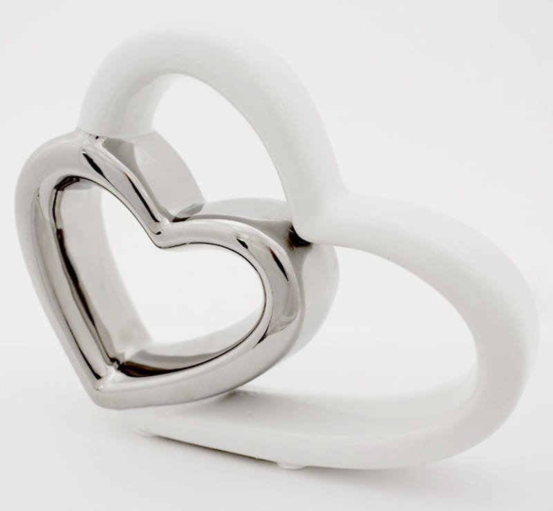 Intertwined Hearts – Ceramic Decorative Sculpture